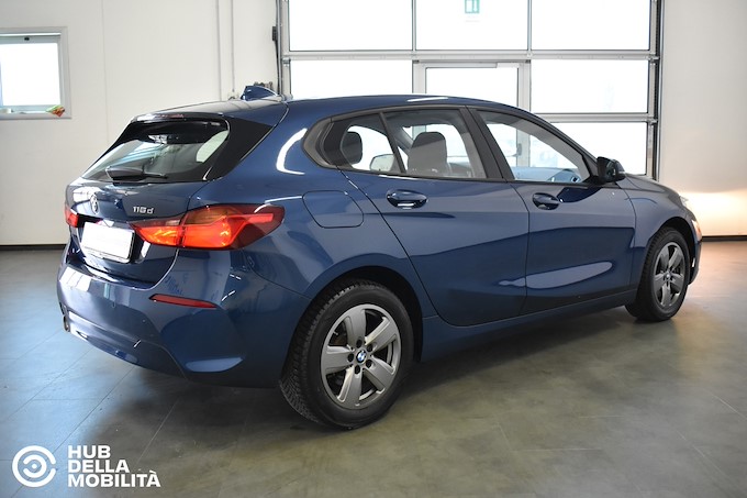 BMW 116d 5p. Business Advantage